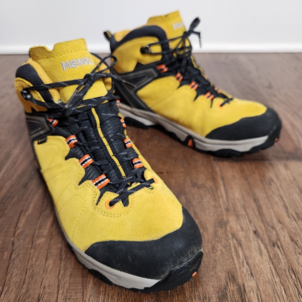 MEINDL yellow suede & mesh hiking boots